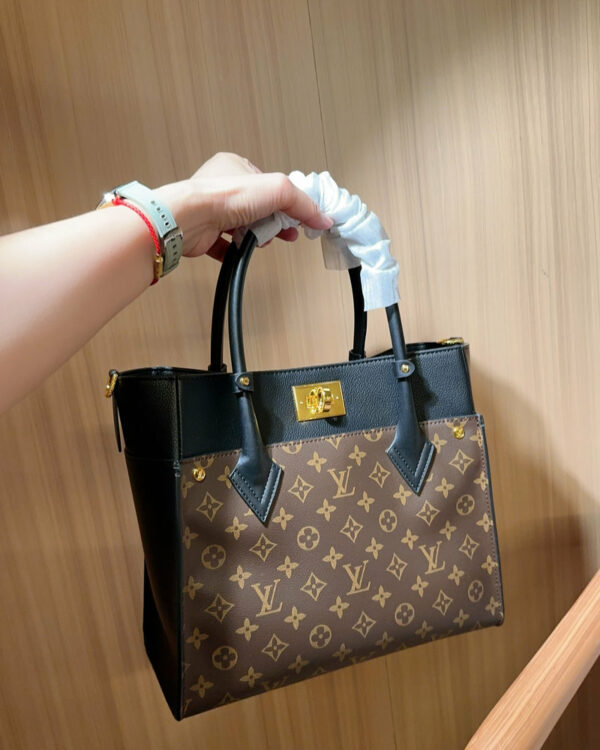 Stylish Fashion Carry Bag L5219 Stylish Fashion Carry Bag L5219