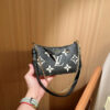 Stylish Fashion Carry Bag L5217 Stylish Fashion Carry Bag L5217