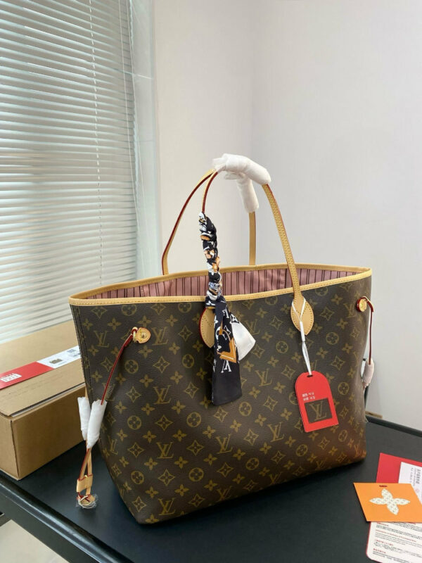 Stylish Fashion Carry Bag L5207