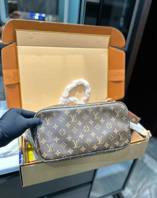 Stylish Fashion Carry Bag L5209