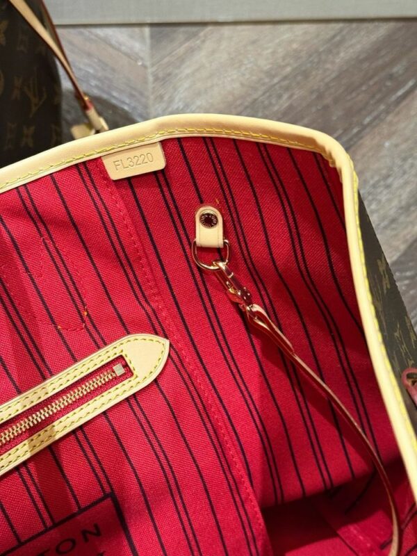 Stylish Fashion Carry Bag L5206