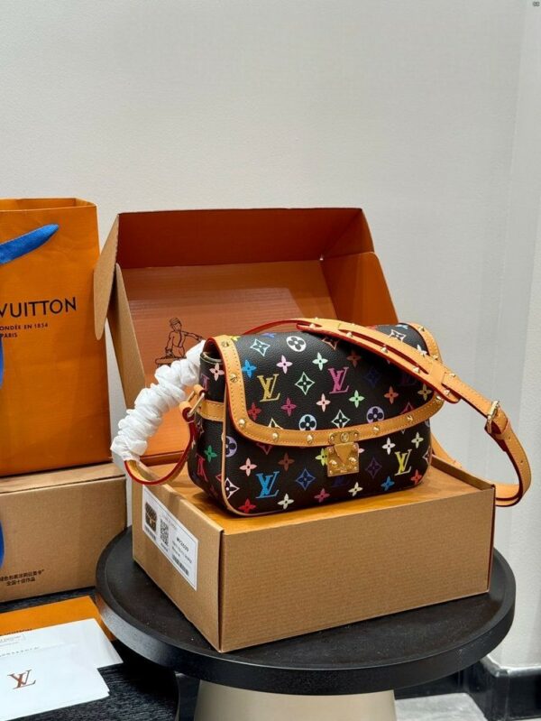 Stylish Fashion Carry Bag L5201 Stylish Fashion Carry Bag L5201