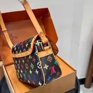 New Collection Fashion Bag L5201 5 5104608a result Photoroom