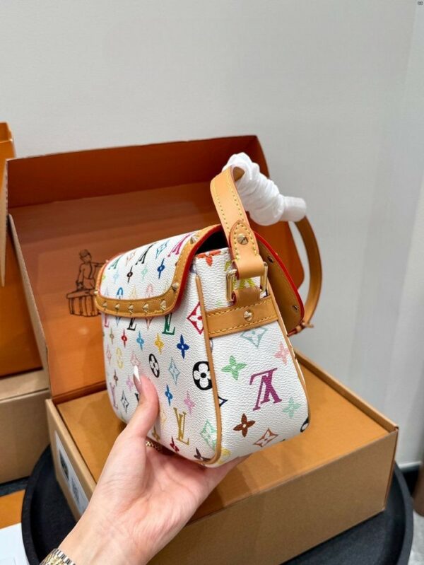 Stylish Fashion Carry Bag L5201 Stylish Fashion Carry Bag L5201