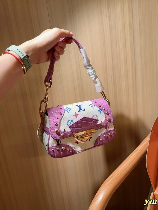 Stylish Fashion Carry Bag L5200