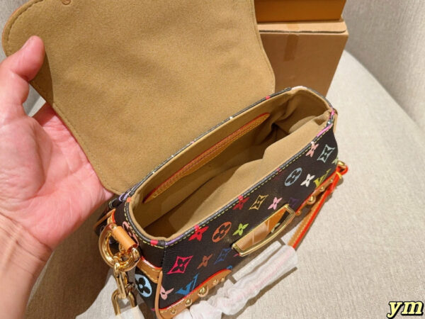 Stylish Fashion Carry Bag L5199