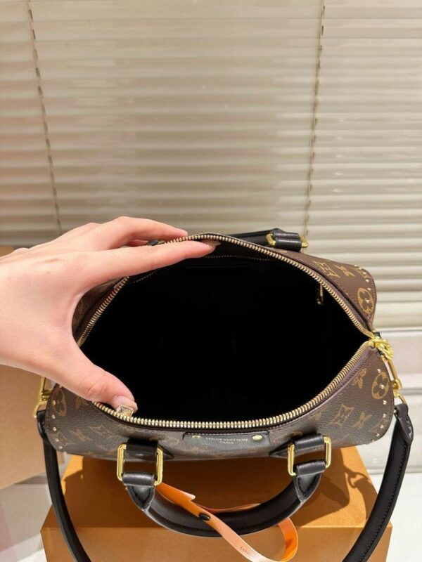 Stylish Fashion Carry Bag L5197