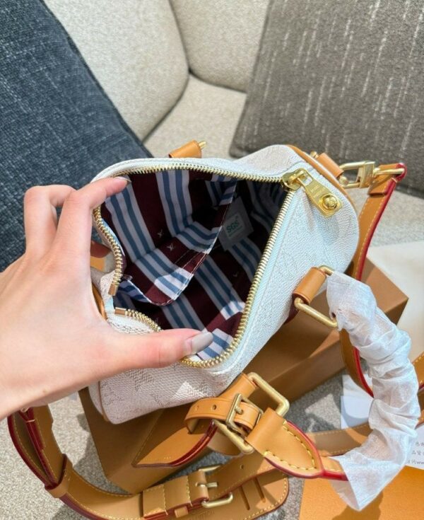 Stylish Fashion Carry Bag L5194