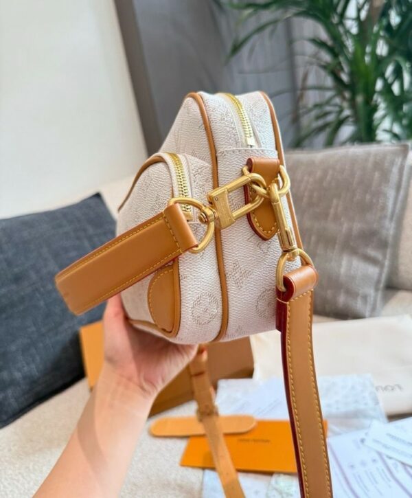 Stylish Fashion Carry Bag L5193