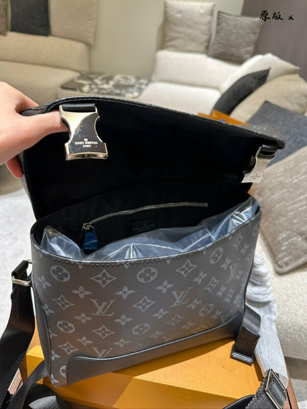 Stylish Fashion Carry Bag L5191