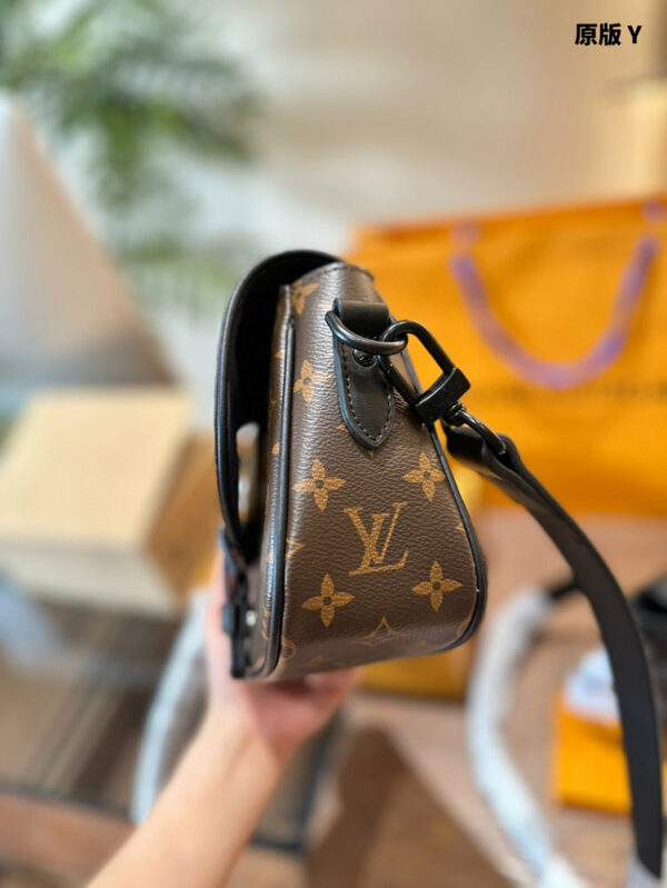 Stylish Fashion Carry Bag L5189