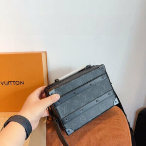 7fc110c5 result Photoroom result