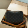 Stylish Fashion Carry Bag L5183