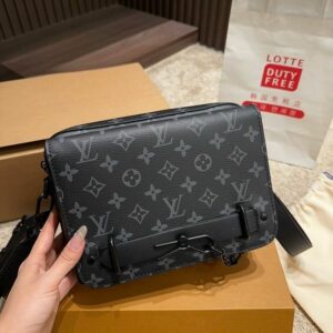 New Collection Fashion Bag L5181 4 d97fc809 result Photoroom