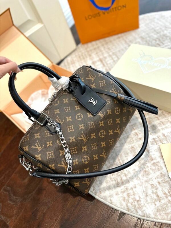 Stylish Fashion Carry Bag L5205