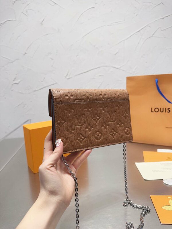 Stylish Fashion Carry Bag L3750-1