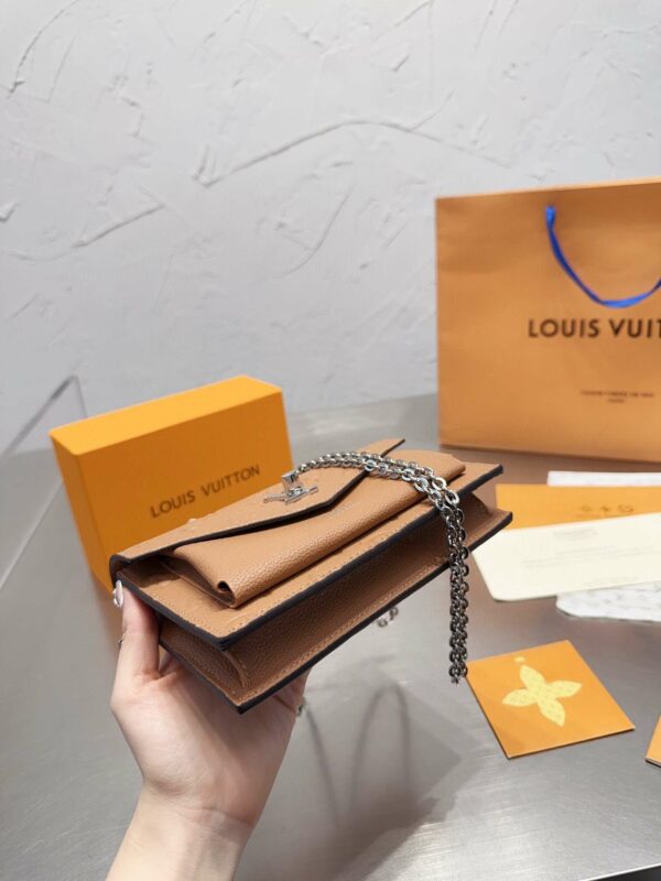 Stylish Fashion Carry Bag L3750-1
