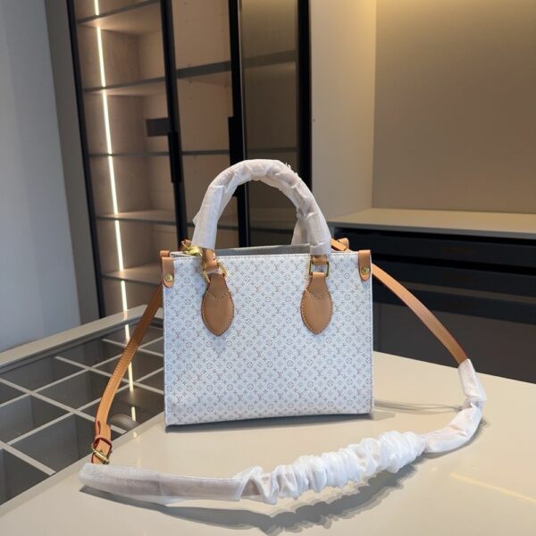 Stylish Fashion Carry Bag L5156