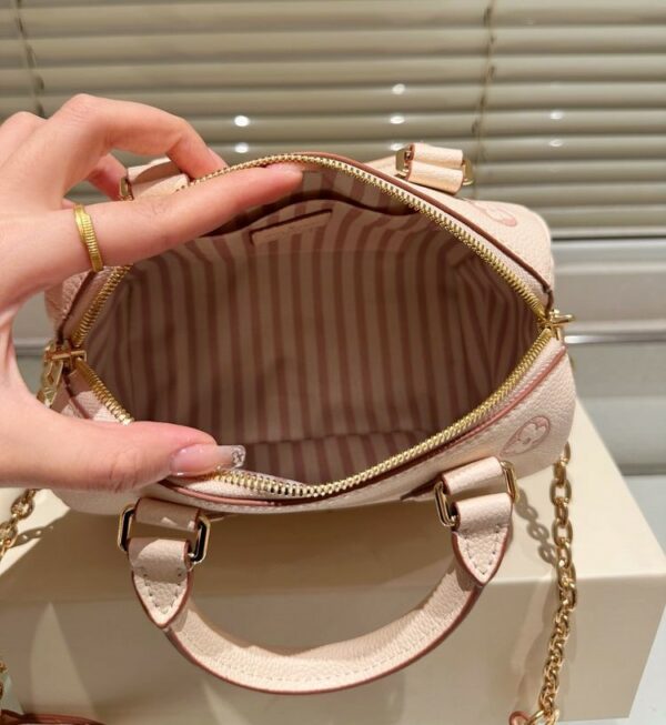 Stylish Fashion Carry Bag L5150