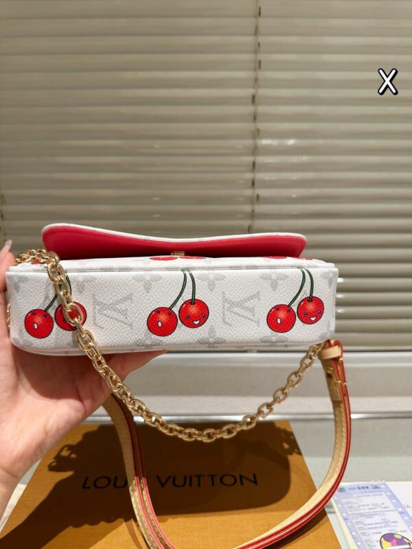 Stylish Fashion Carry Bag L5148