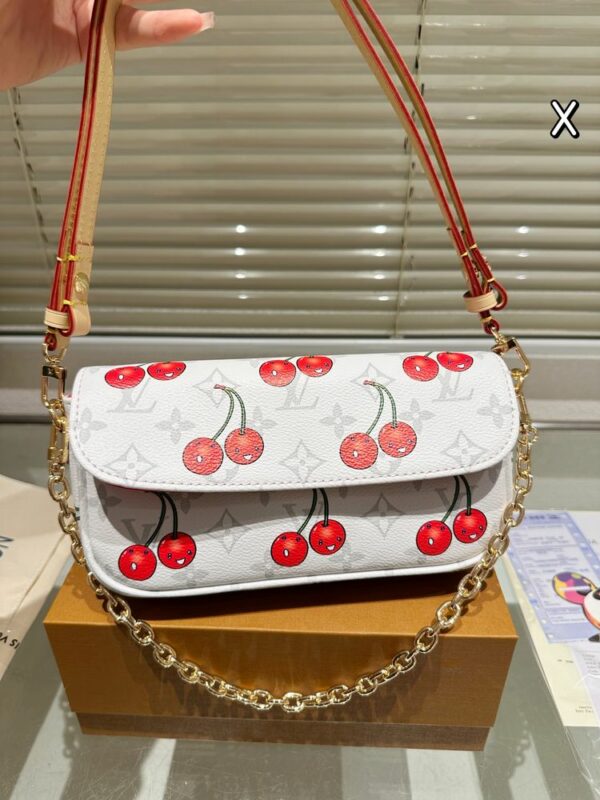 Stylish Fashion Carry Bag L5148
