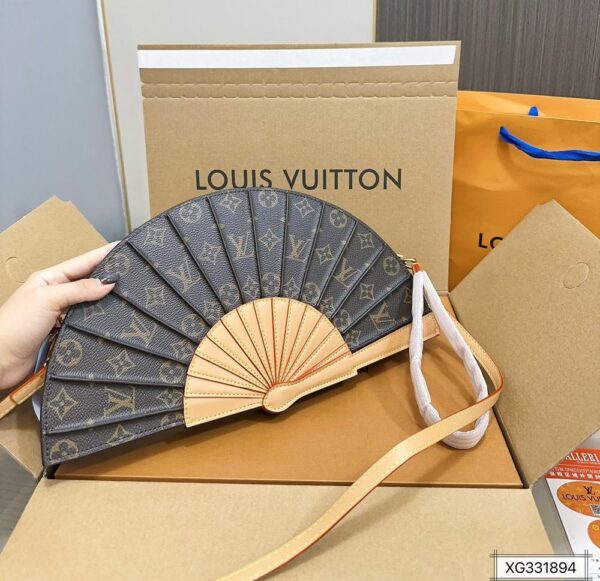 Stylish Fashion Carry Bag L5147