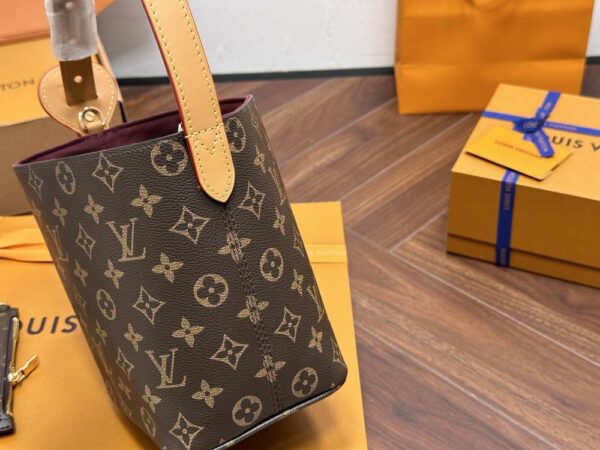 Stylish Fashion Carry Bag L5146