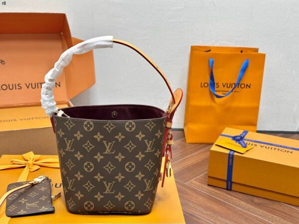 Stylish Fashion Carry Bag L5146