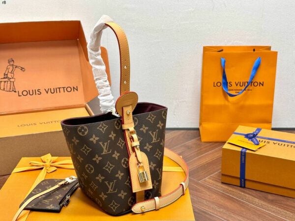 Stylish Fashion Carry Bag L5146