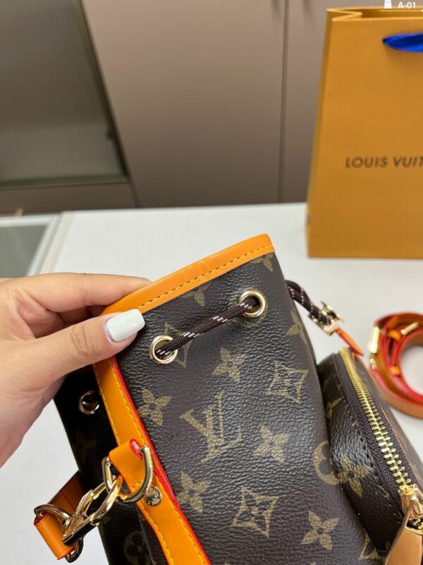 Stylish Fashion Carry Bag L5144