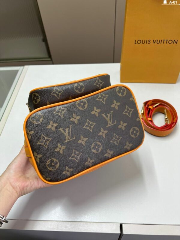 Stylish Fashion Carry Bag L5144