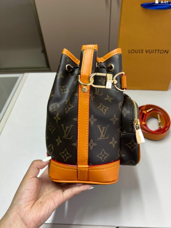 Stylish Fashion Carry Bag L5144