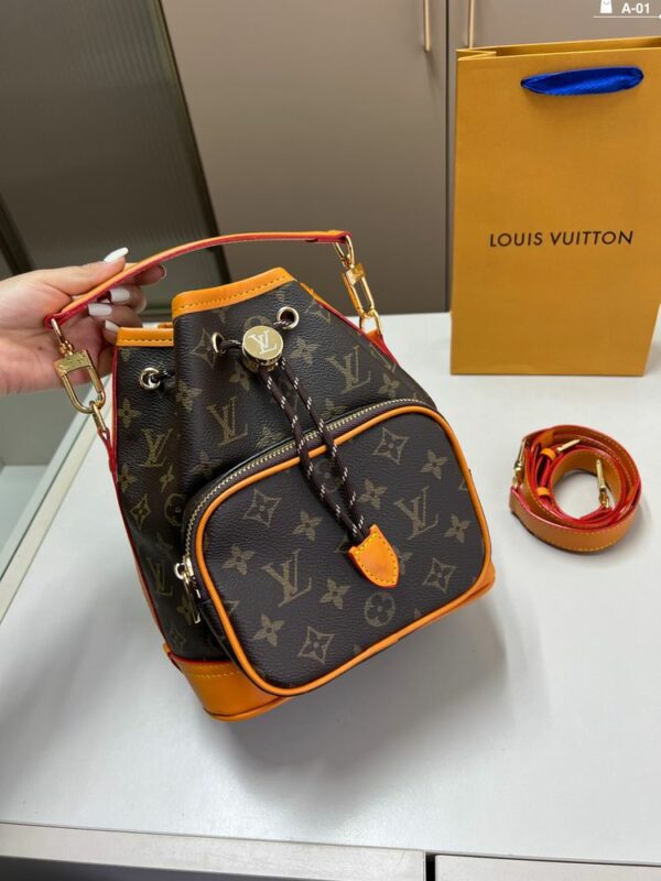 Stylish Fashion Carry Bag L5144
