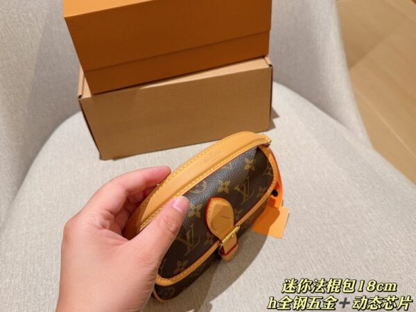 Stylish Fashion Carry Bag L5143