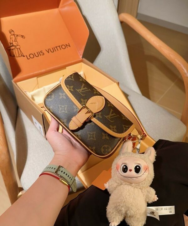 Stylish Fashion Carry Bag L5143