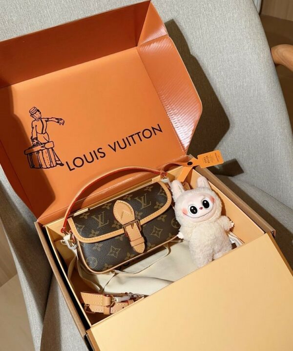 Stylish Fashion Carry Bag L5143