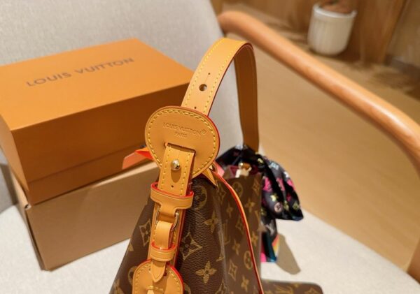 Stylish Fashion Carry Bag L5139