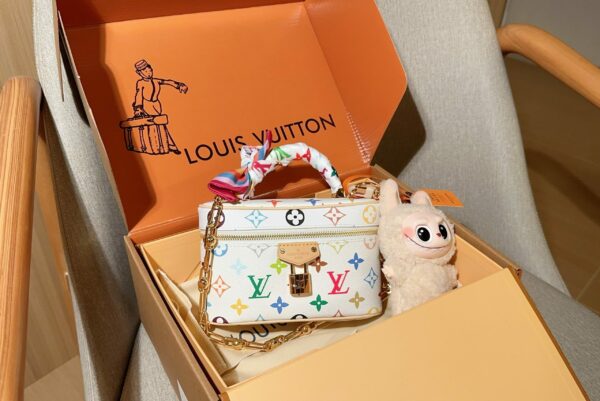Stylish Fashion Carry Bag L5136 Stylish Fashion Carry Bag L5136