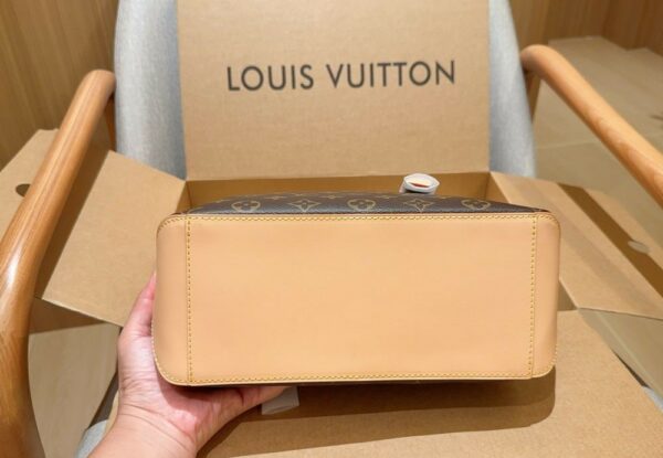 Stylish Fashion Carry Bag L5130 Stylish Fashion Carry Bag L5130
