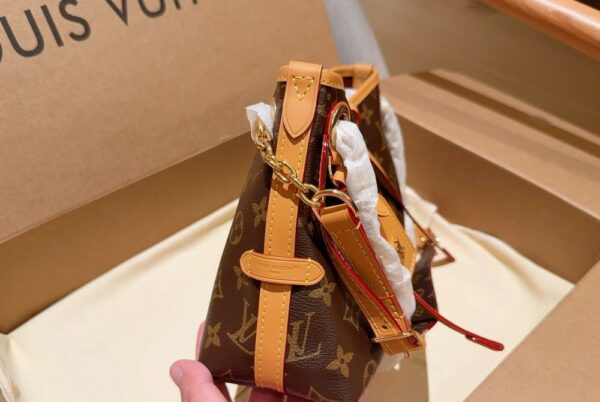 Stylish Fashion Carry Bag L5127