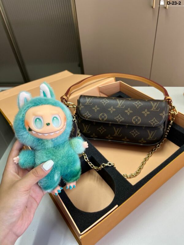 Stylish Fashion Carry Bag L5121
