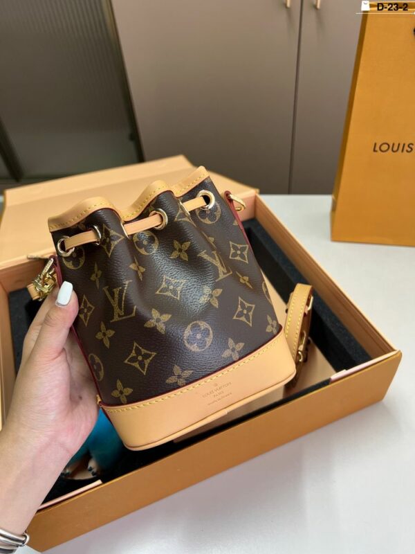 Stylish Fashion Carry Bag L5119