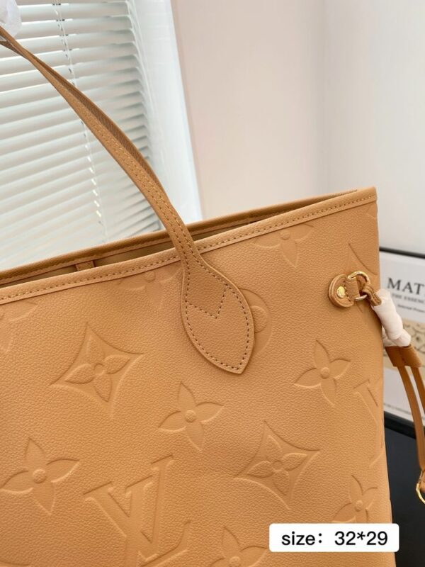 Stylish Fashion Carry Bag L5111
