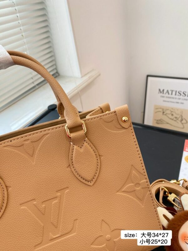 Stylish Fashion Carry Bag L5110