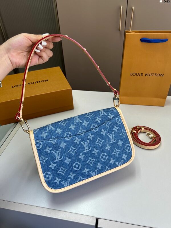 Stylish Fashion Carry Bag L5104