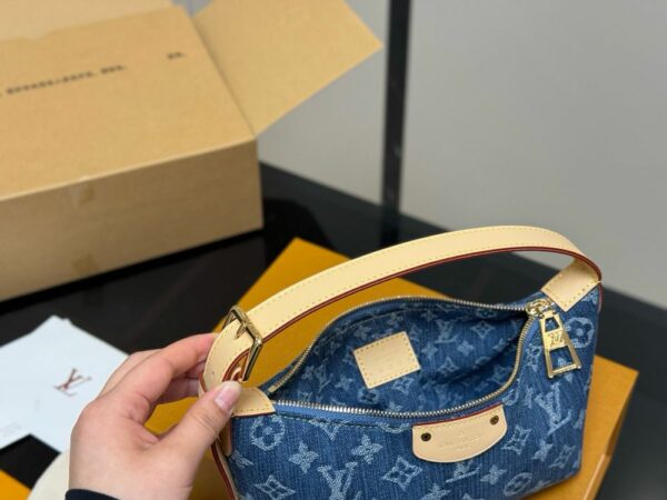 Stylish Fashion Carry Bag L5102