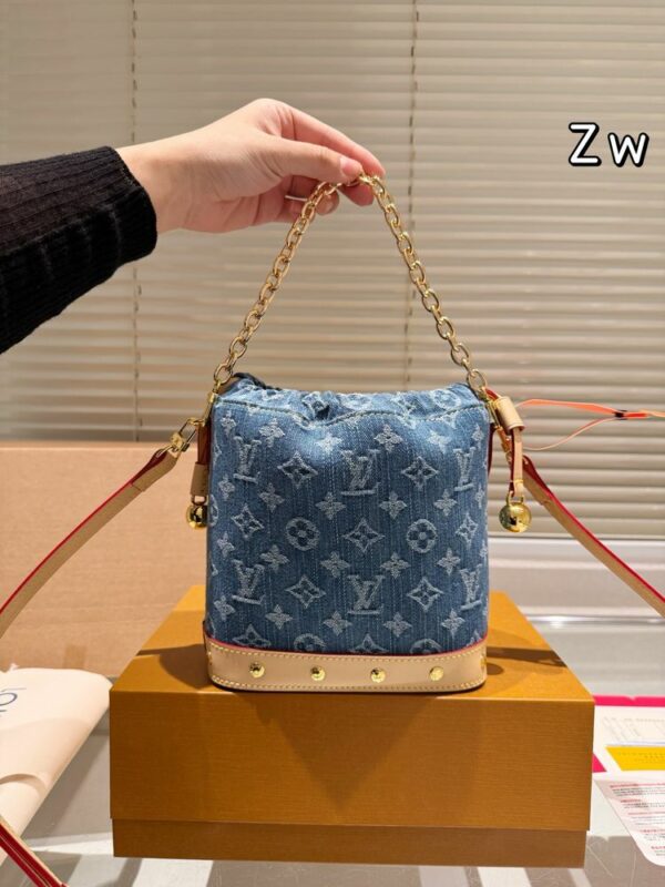 Stylish Fashion Carry Bag L5101