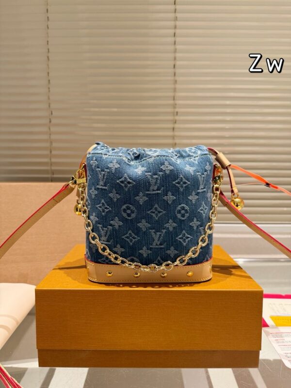 Stylish Fashion Carry Bag L5101