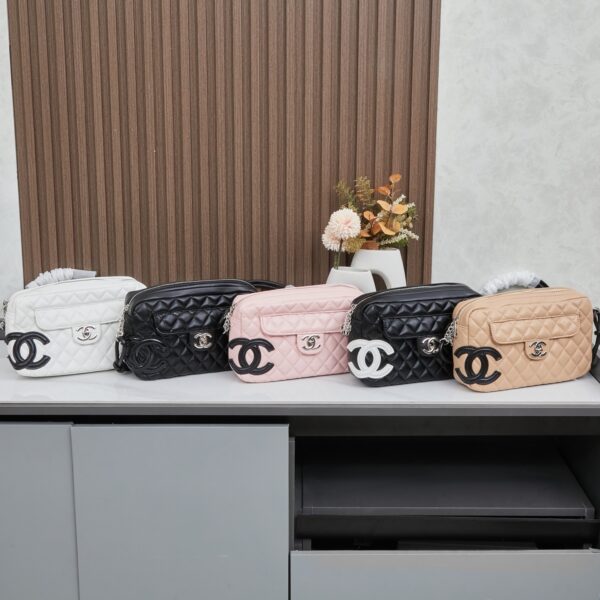 Chic Charm CN Handbag 23116