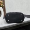 Chic Charm CN Handbag 9958-002